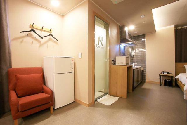 A7 Hotel Suwon Exteriér fotografie